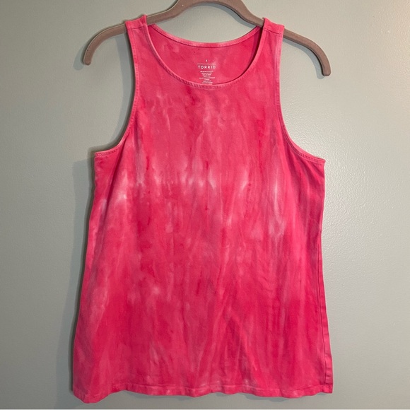 torrid Tops - TORRID Foxy High Neck Tank SZ/1 Pink and White color, Tie Dye